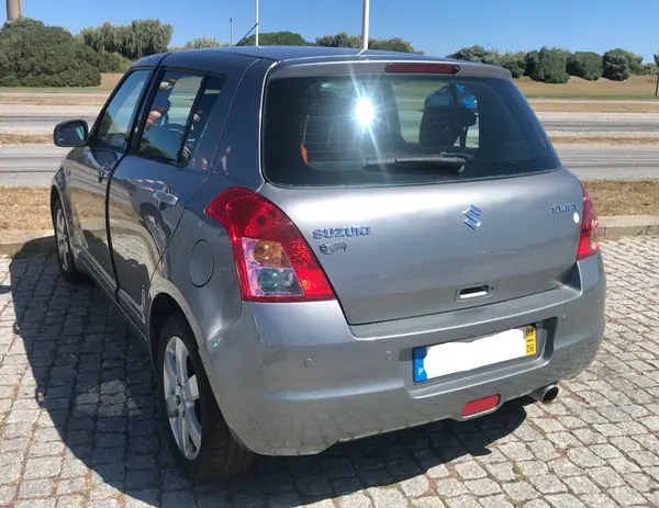 Suzuki Swift 1.3 Comfort 2008 Gasolina
