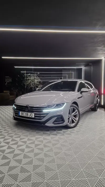 Volkswagen Arteon Shooting Brake 2023 - 30750 EUR, 134000 km - AUTO.MOTO.pt - 134000km - foto 8 de 27