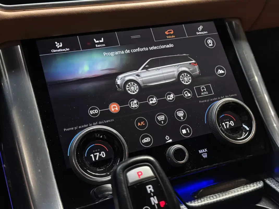 Land Rover Range Rover Sport 2019 - 49990 EUR, 245900 km - AUTO.MOTO.pt - 245900km - foto 22 de 32