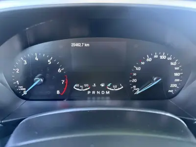 Ford Focus 2019 - 16900 EUR, 25404 km - AUTO.MOTO.pt - 25404km - foto 8 de 16