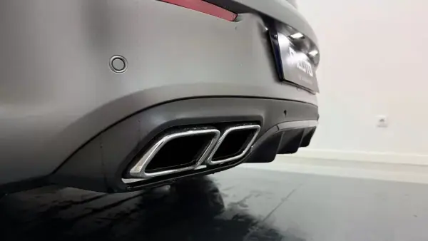 Mercedes-Benz C 63 AMG 2016 - 77990 EUR, 60883 km - AUTO.MOTO.pt - 60883km - foto 15 de 37