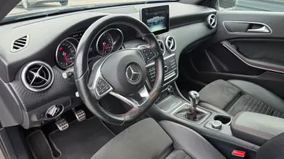 Mercedes-Benz A 200 2015 - 18490 EUR, 99000 km - 99000km - foto 17 de 26