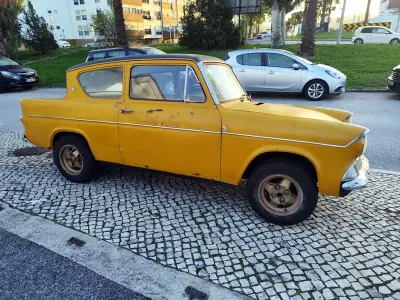Ford Anglia 1960 - 5000 EUR, 14000 km - AUTO.MOTO.pt - 14000km - foto 8 de 30