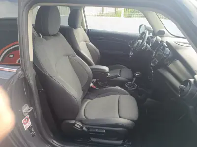 MINI Cooper S 2016 - 16000 EUR, 232000 km - AUTO.MOTO.pt - 232000km - foto 42 de 46