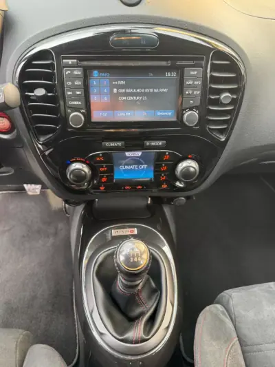 Nissan Juke 2014 - 16700 EUR, 114700 km - AUTO.MOTO.pt - 114700km - foto 10 de 13