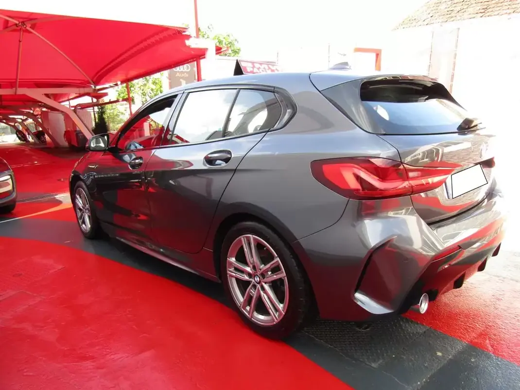 BMW 116 2021 - 24899 EUR, 49120 km - 49120km - foto 4 de 31