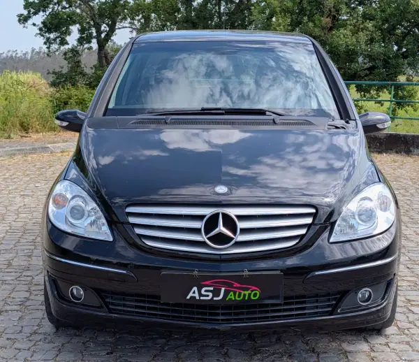 Mercedes-Benz B 180 2006 - 5250 EUR, 397954 km - AUTO.MOTO.pt - 397954km - foto 3 de 18