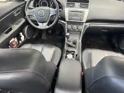 Mazda 6 2008 - 5900 EUR, 228000 km - foto 4 de 15