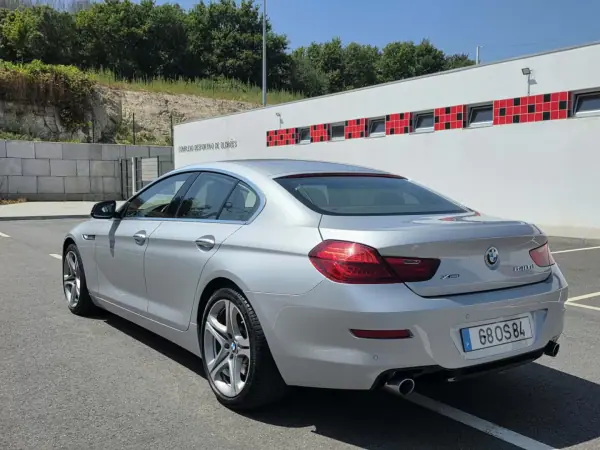 BMW 640 Gran Coupé 2014 - 25990 EUR, 200000 km - AUTO.MOTO.pt - 200000km - foto 7 de 23