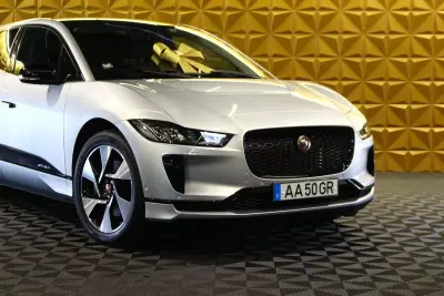 Jaguar I-Pace 2020 - 22900 EUR, 140680 km - AUTO.MOTO.pt - 140680km - foto 5 de 25