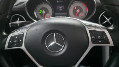 Mercedes-Benz SLK 250 2014 - 25990 EUR, 95000 km - AUTO.MOTO.pt - 95000km - foto 26 de 56
