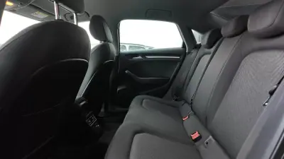 Audi A3 Limousine 2017 - 20500 EUR, 61500 km - AUTO.MOTO.pt - 61500km - foto 17 de 21