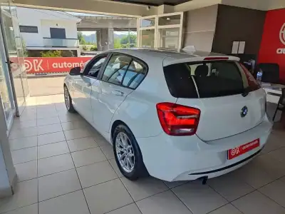 BMW 116 2013 - 10750 EUR, 215400 km - AUTO.MOTO.pt - 215400km - foto 7 de 34