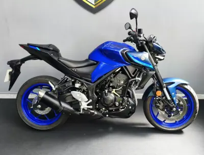 Yamaha MT 03 2023 - 5500 EUR, 7500 km - 7500km - foto 4 de 25