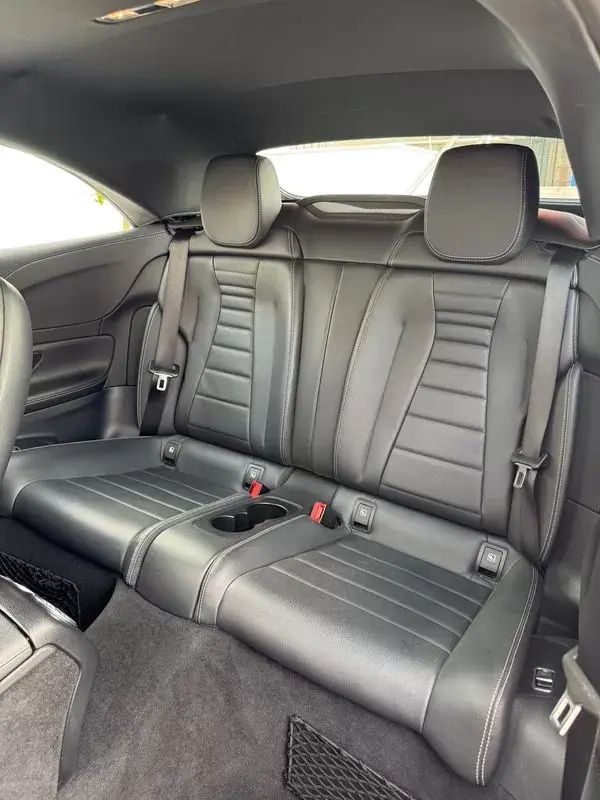 Mercedes-Benz E 220 2017 - 39950 EUR, 43877 km - AUTO.MOTO.pt - 43877km - foto 25 de 41