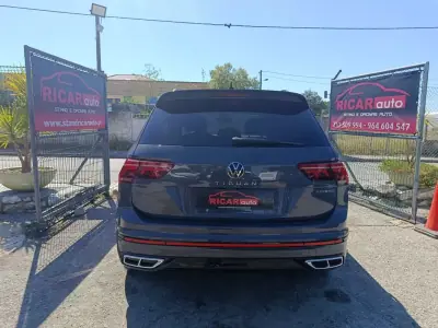 Volkswagen Tiguan 2021 - 28900 EUR, 141000 km - AUTO.MOTO.pt - 141000km - foto 27 de 33