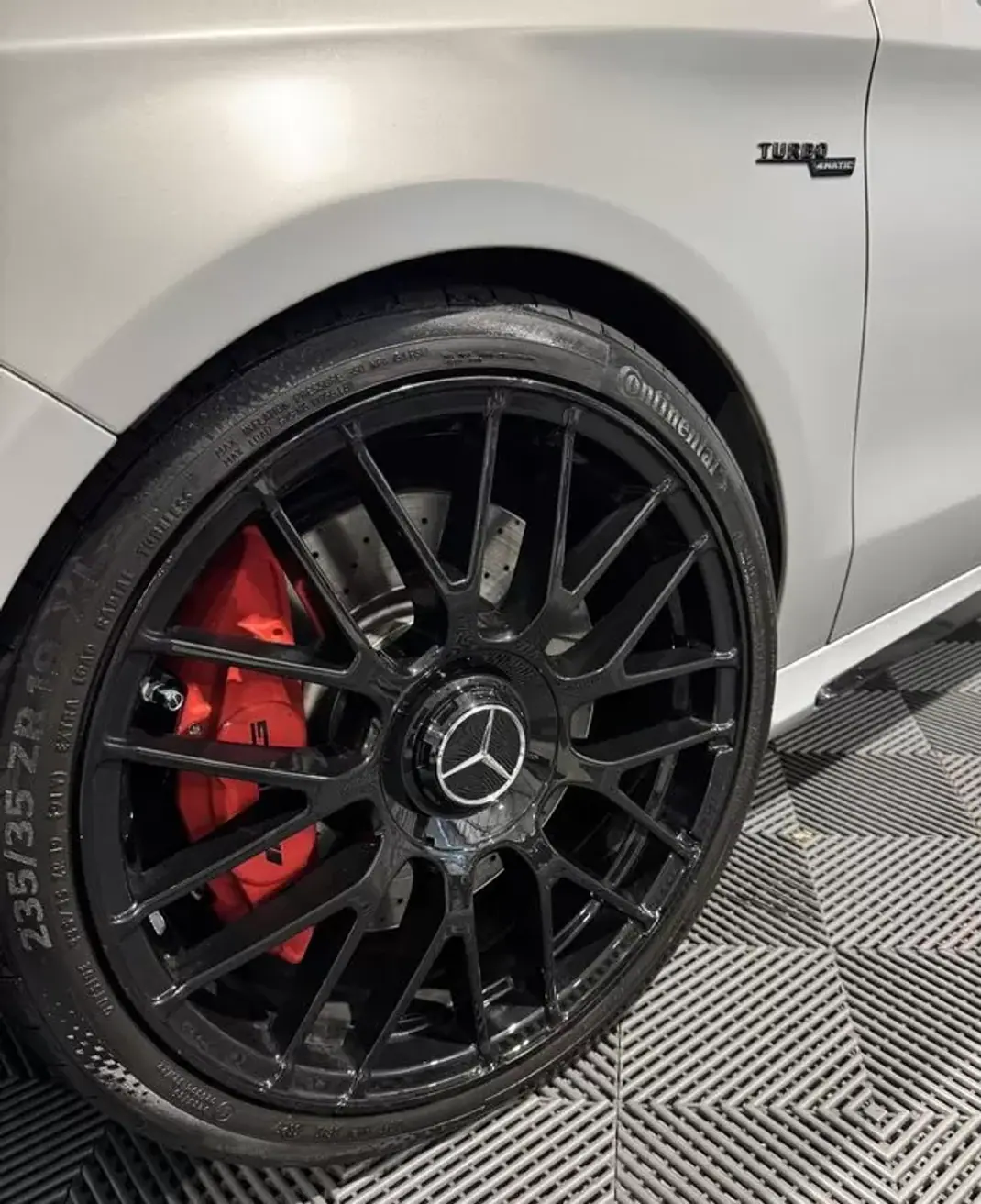 Mercedes-Benz CLA 45 AMG 2018 - 36900 EUR, 127350 km - 127350km - foto 3 de 32