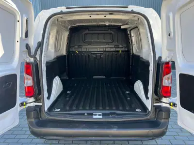 Peugeot PARTNER GIRAFON 2023 - 16500 EUR, 59653 km - AUTO.MOTO.pt - 59653km - foto 13 de 13