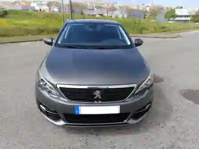 Peugeot 308 2020 - 10250 EUR, 151000 km - AUTO.MOTO.pt - 151000km - foto 3 de 15