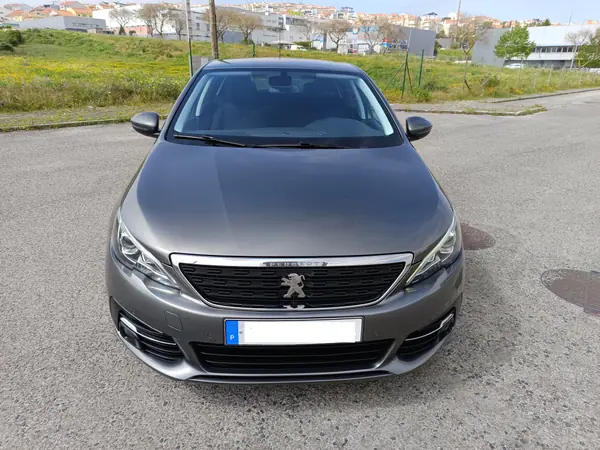 Peugeot 308 2020 - 10250 EUR, 151000 km - AUTO.MOTO.pt - 151000km - foto 3 de 15