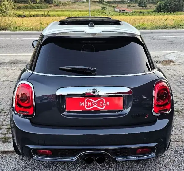 MINI Cooper 2015 - 21500 EUR, 94000 km - AUTO.MOTO.pt - 94000km - foto 16 de 34