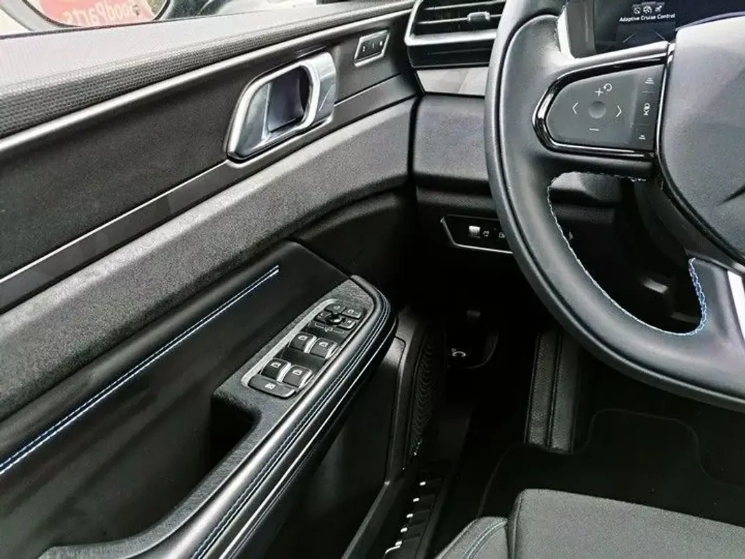 Lynk & Co 1 2022 - 29000 EUR, 29500 km - AUTO.MOTO.pt - 29500km - foto 25 de 30