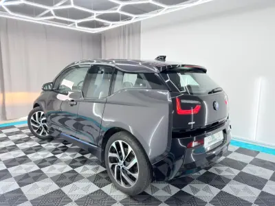 BMW i3 2014 - 10750 EUR, 118000 km - AUTO.MOTO.pt - 118000km - foto 5 de 23