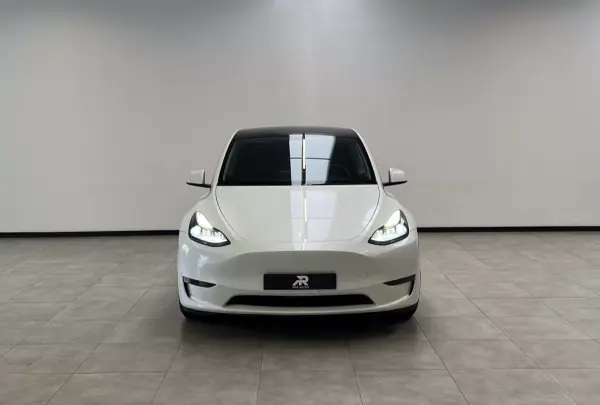 Tesla Model Y Performance Dual Motor AWD 2022 Electric