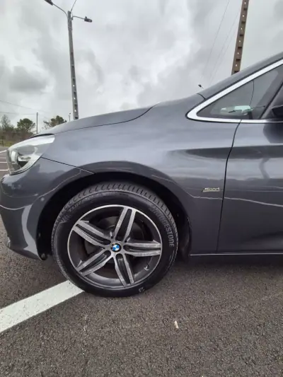BMW 216 Gran Tourer 2017 - 16900 EUR, 130000 km - AUTO.MOTO.pt - 130000km - foto 10 de 12