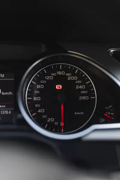 Audi A5 2012 - 18900 EUR, 209124 km - AUTO.MOTO.pt - 209124km - foto 13 de 30