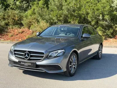 Mercedes-Benz E 300 2019 - 25900 EUR, 138000 km - AUTO.MOTO.pt - 138000km - foto 28 de 33