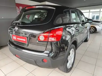 Nissan Qashqai 2010 - 6750 EUR, 250000 km - AUTO.MOTO.pt - 250000km - foto 11 de 32