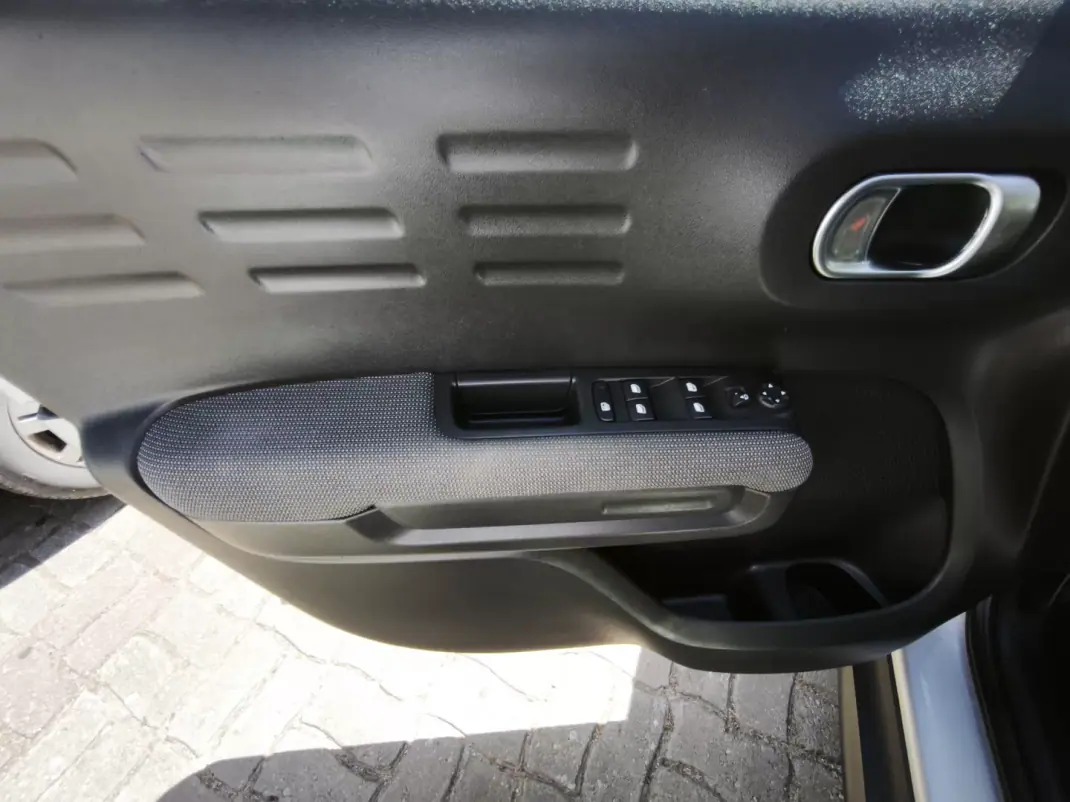Citroën C3 Aircross 2019 - 12900 EUR, 169099 km - 169099km - foto 7 de 14
