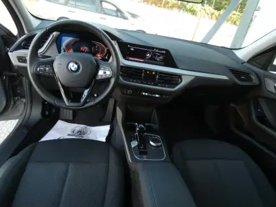 BMW 116 2022 - 18500 EUR, 235000 km - AUTO.MOTO.pt - 235000km - foto 13 de 24