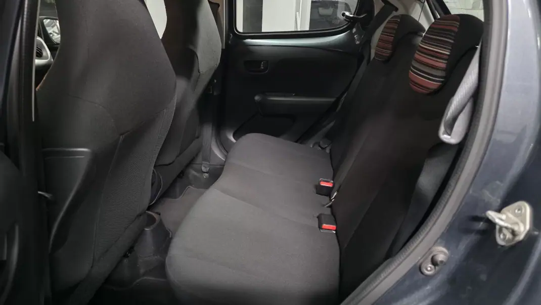 Citroën C1 2016 - 8990 EUR, 84000 km - AUTO.MOTO.pt - 84000km - foto 15 de 25