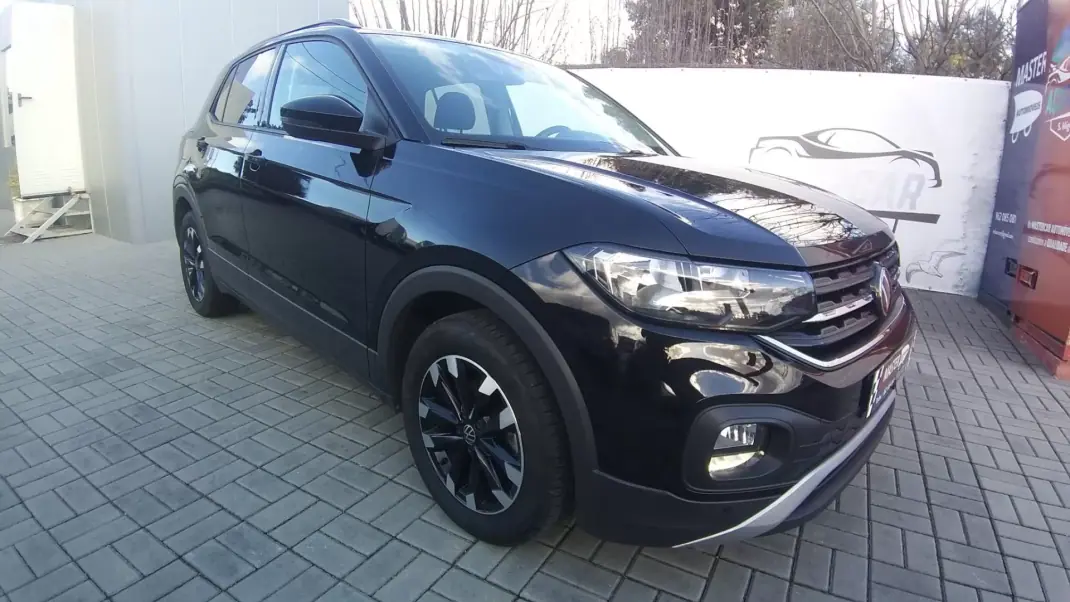 Volkswagen T-Cross 2023 - 18950 EUR, 112531 km - AUTO.MOTO.pt - 112531km - foto 1 de 40