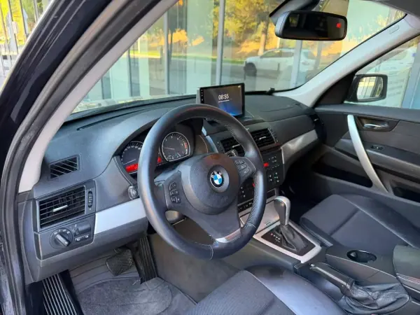 BMW X3 2007 - 10990 EUR, 258350 km - AUTO.MOTO.pt - 258350km - foto 16 de 25