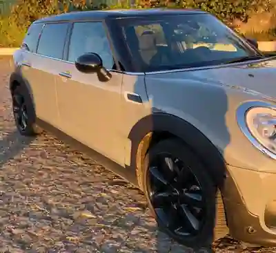 MINI Clubman 2018 - 16500 EUR, 270000 km - AUTO.MOTO.pt - 270000km - foto 2 de 12