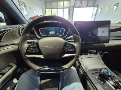 BYD Han 2023 - 44500 EUR, 53000 km - AUTO.MOTO.pt - 53000km - foto 12 de 30