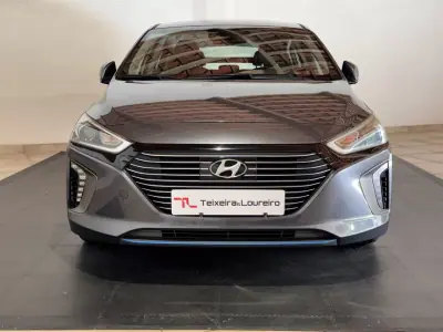 Hyundai Ioniq 2017 - 13250 EUR, 88000 km - AUTO.MOTO.pt - 88000km - foto 2 de 23