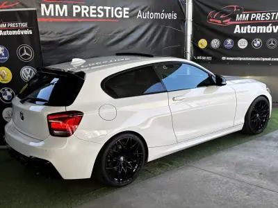 BMW 120 2013 - 18500 EUR, 225000 km - AUTO.MOTO.pt - 225000km - foto 20 de 39