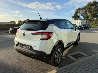 Renault Captur 2020 - 17500 EUR, 30000 km - AUTO.MOTO.pt - 30000km - foto 11 de 48