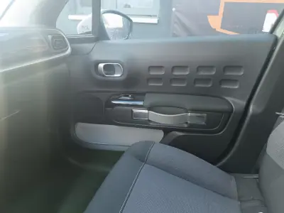 Citroën C3 2017 - 9900 EUR, 158504 km - AUTO.MOTO.pt - 158504km - foto 22 de 32