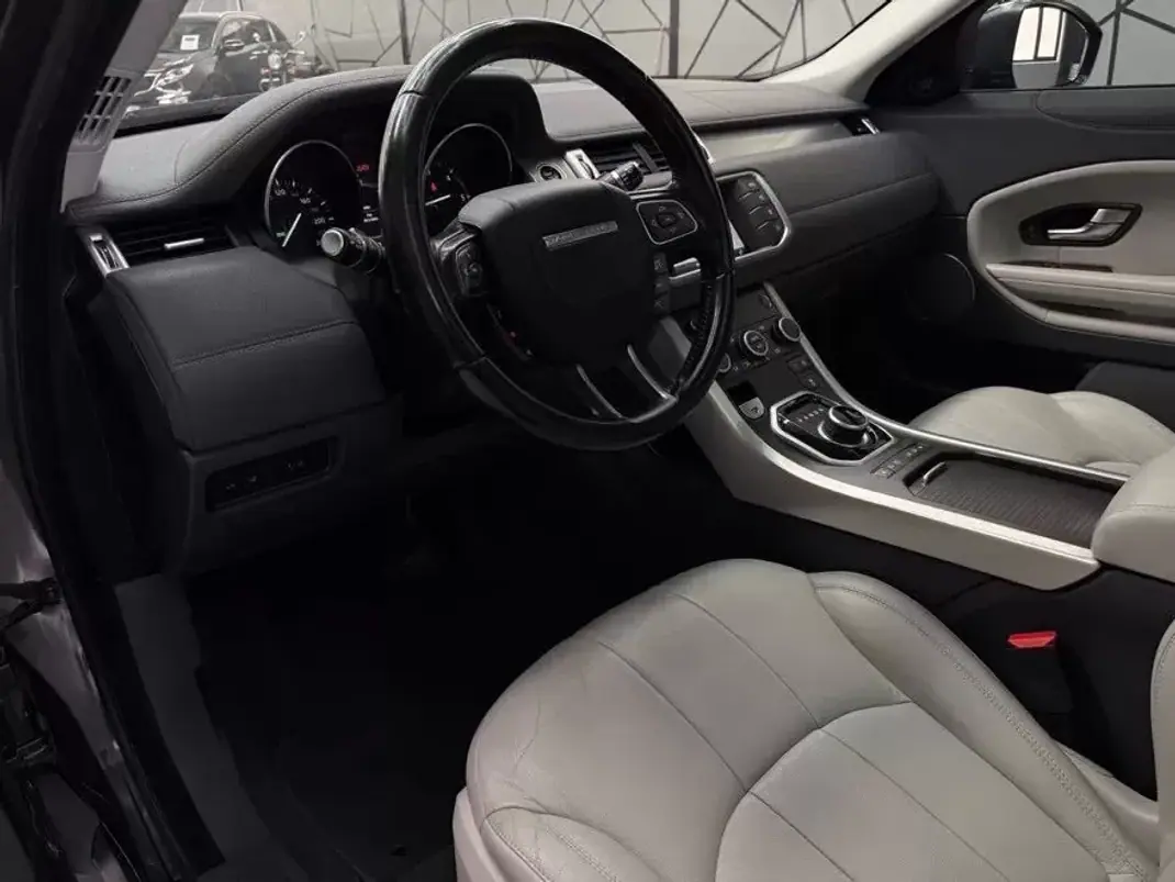 Land Rover Range Rover Evoque 2018 - 22850 EUR, 102825 km - AUTO.MOTO.pt - 102825km - foto 21 de 31