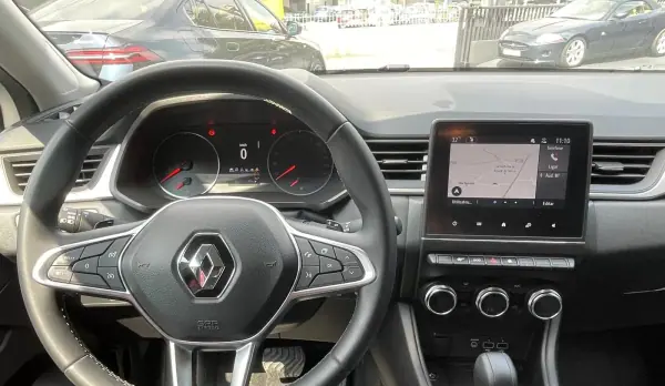 Renault Captur 2022 - 18900 EUR, 101000 km - AUTO.MOTO.pt - 101000km - foto 8 de 12