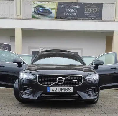 Volvo S90 2018 - 20500 EUR, 404000 km - AUTO.MOTO.pt - 404000km - foto 2 de 7