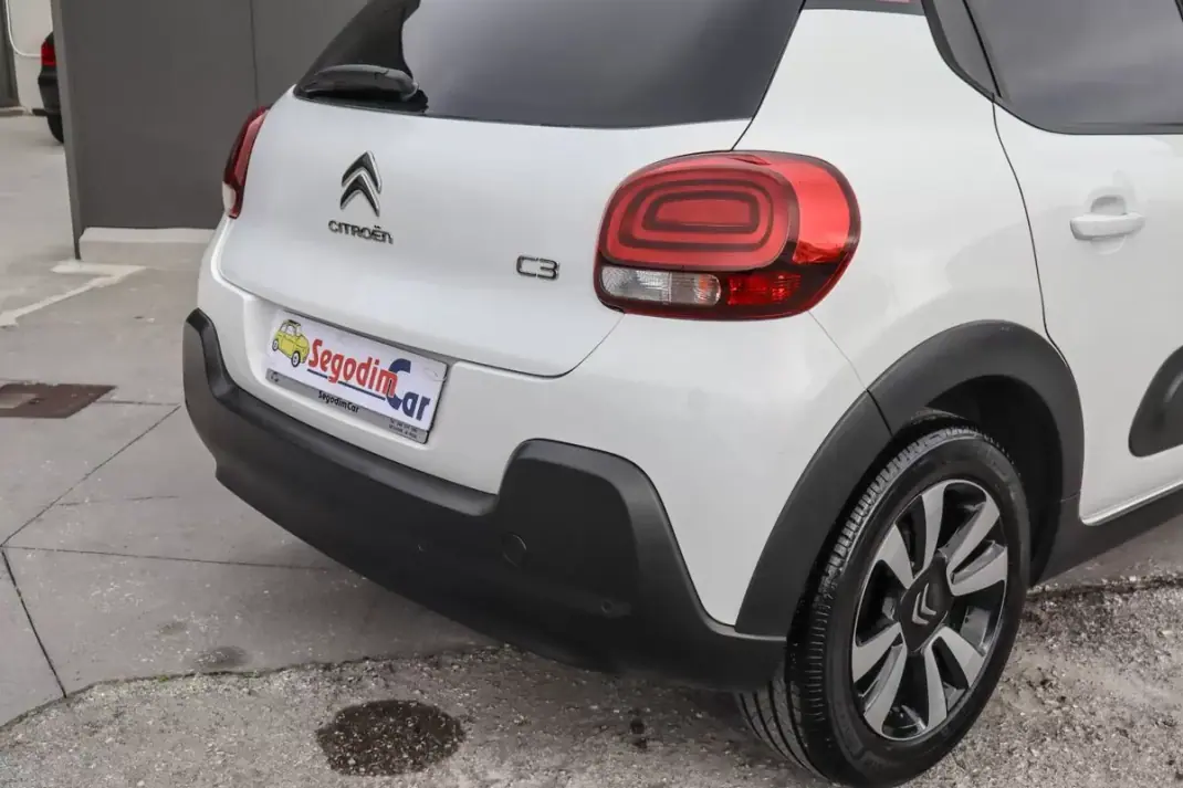 Citroën C3 2020 - 10250 EUR, 82257 km - AUTO.MOTO.pt - 82257km - foto 6 de 28