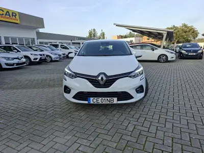Renault Clio 2019 - 15000 EUR, 62800 km - AUTO.MOTO.pt - 62800km - foto 3 de 32