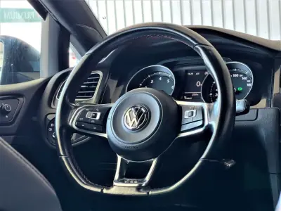 Volkswagen Golf 2015 - 24990 EUR, 162000 km - AUTO.MOTO.pt - 162000km - foto 52 de 58