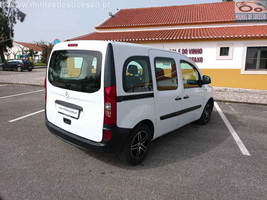 Mercedes-Benz Citan 109 1.5 CDi C/IVA 2019 - 16850 EUR, 118000 km - AUTO.MOTO.pt - 118000km - foto 18 de 31